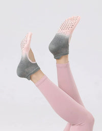 Stretchy breathable fabric five toe socks fitness training