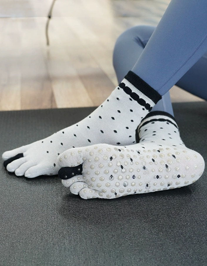Anti Slip Yoga Socks Five Toe Grip Workout Socks