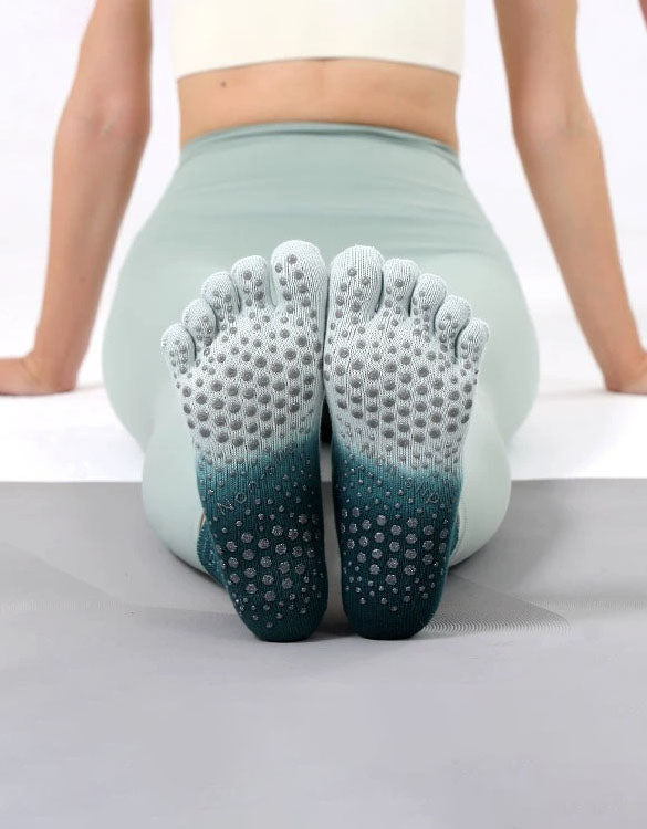 3 Pairs Comfortable Stretch Non Slip Five Finger Yoga Socks