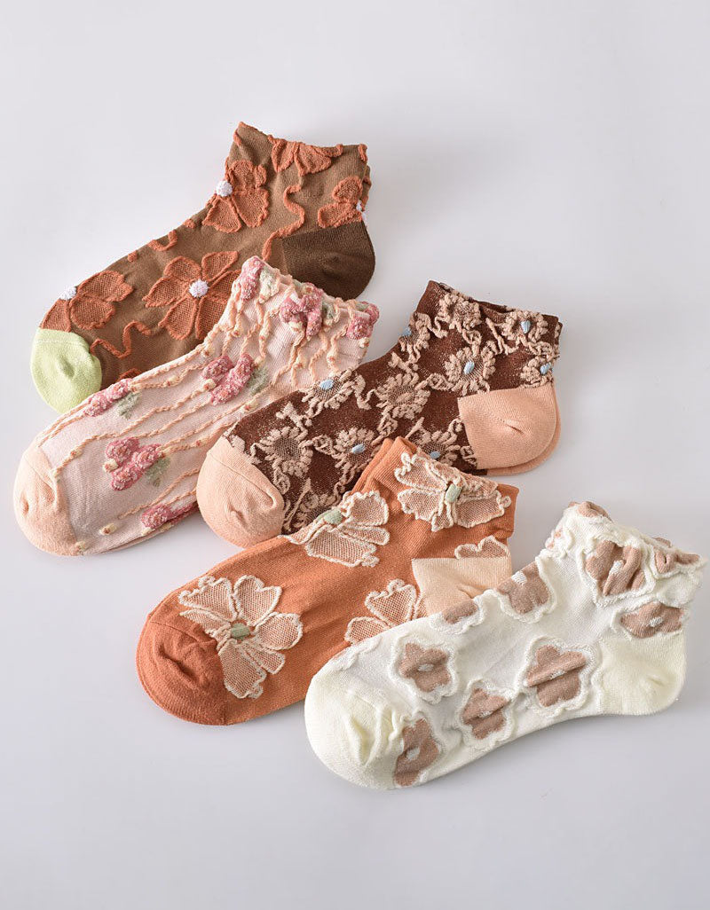 Cute Floral Pattern Sheer Socks Breathable Lace Ankle