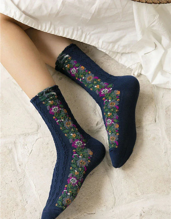5 Pairs Women's Vintage Floral Long Tube Socks - Islinen