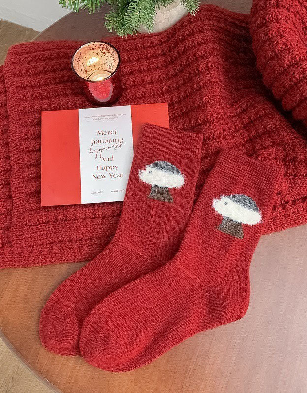 2 Pairs Women’s Warm Red Christmas Knitted Socks