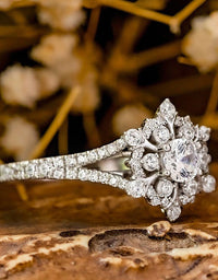 Women's Handmade Elegant Christmas Snowflake Ring