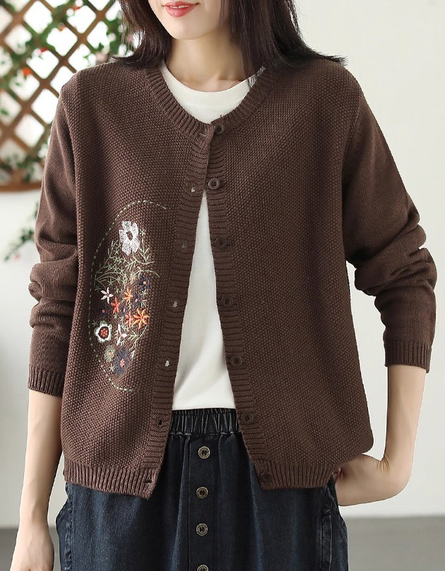 Casual Artsy Embroidery Knitted O-Neck Sweater