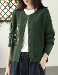 Casual Artsy Embroidery Knitted O-Neck Sweater