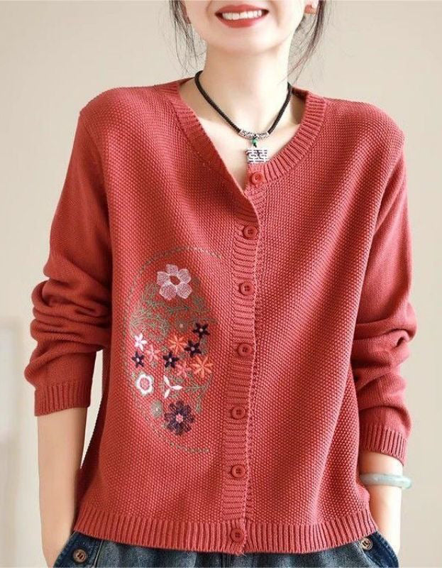 Casual Artsy Embroidery Knitted O-Neck Sweater