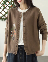 Casual Artsy Embroidery Knitted O-Neck Sweater
