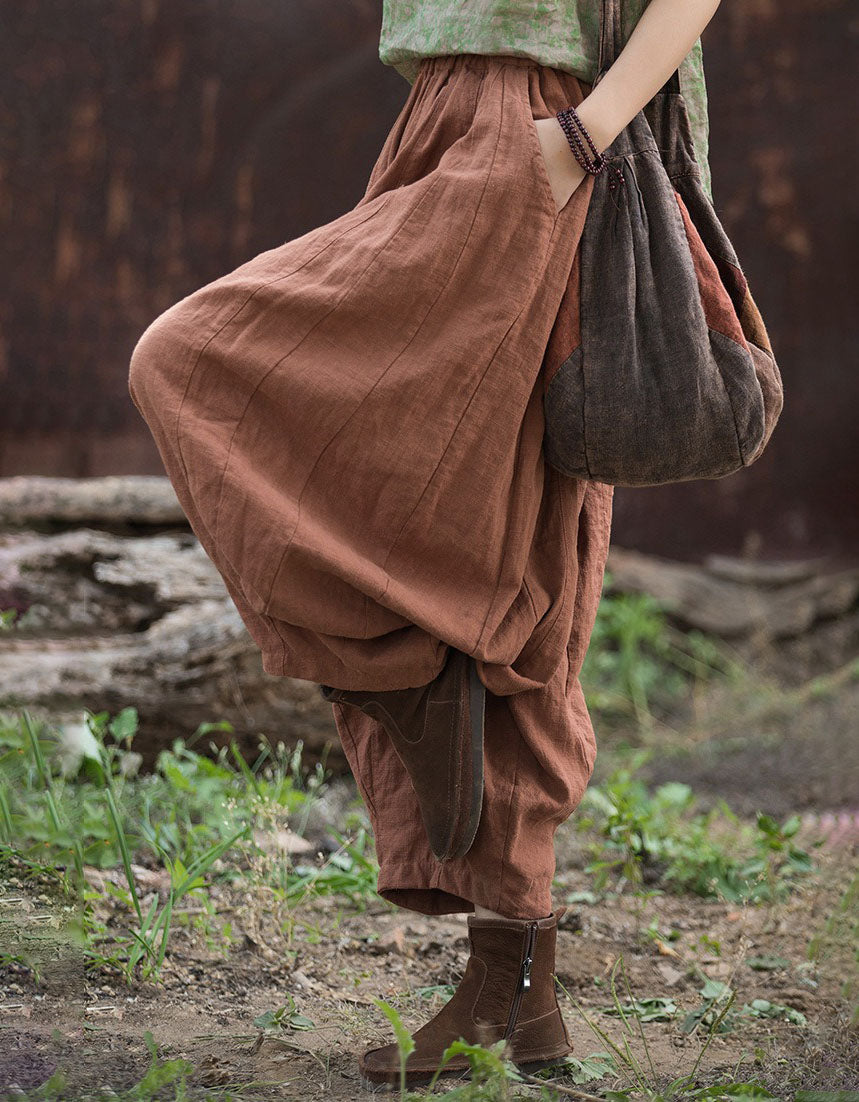 Elastic waistband detail on boho harem pants