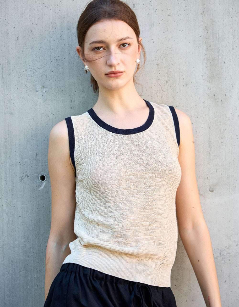 women sleeveless knit tank top front view