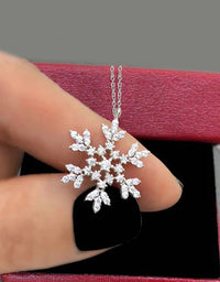 Christmas Women’s Crystal Snowflake Pendant Necklace