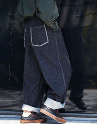 Comfortable wide-leg denim pants women side view