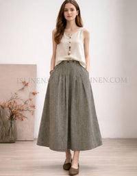 Full view of vintage plaid checkered pleated skirt casual women high waist