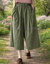 Women’s wide leg cropped pants front view