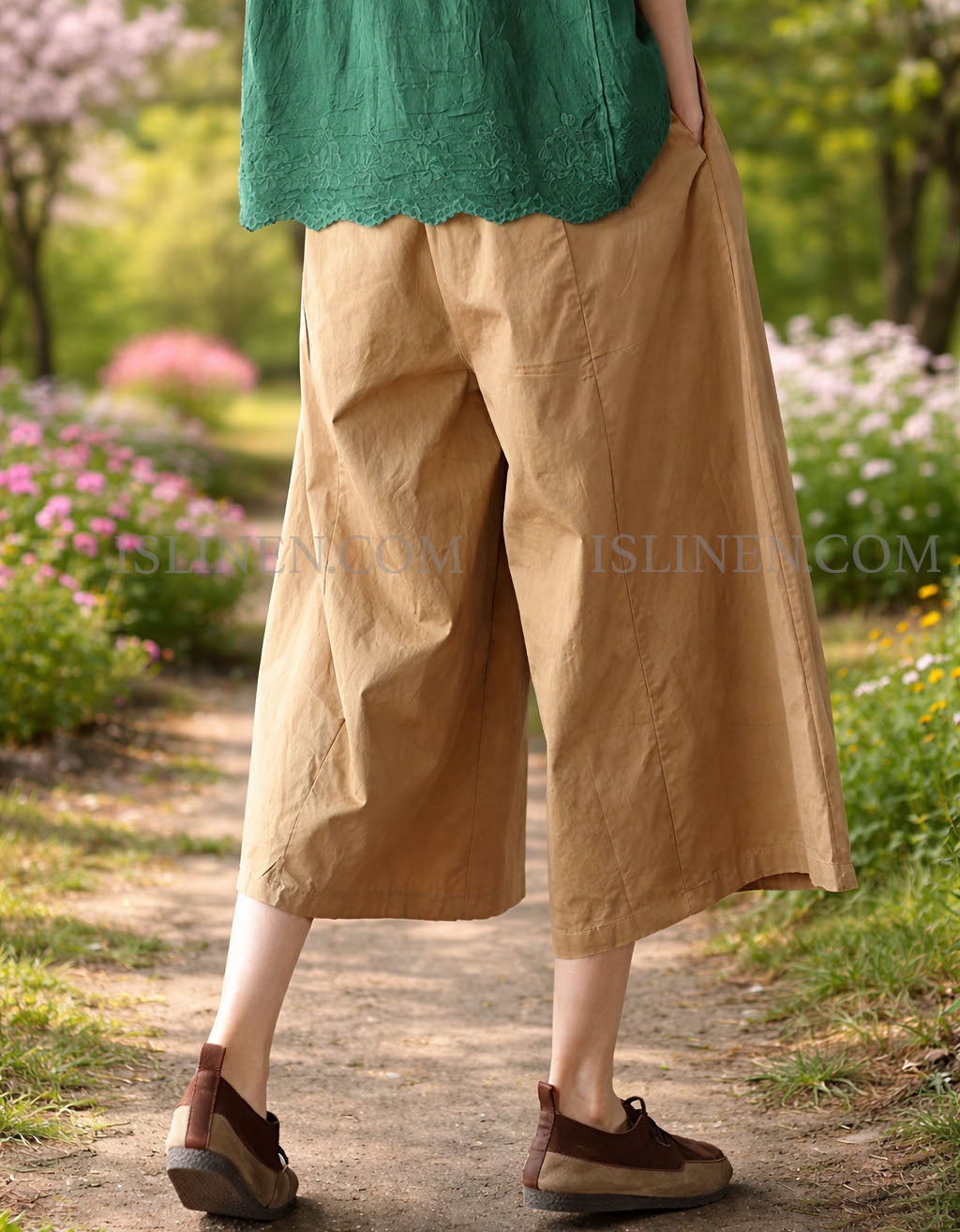 Back view of loose fit wide leg pants