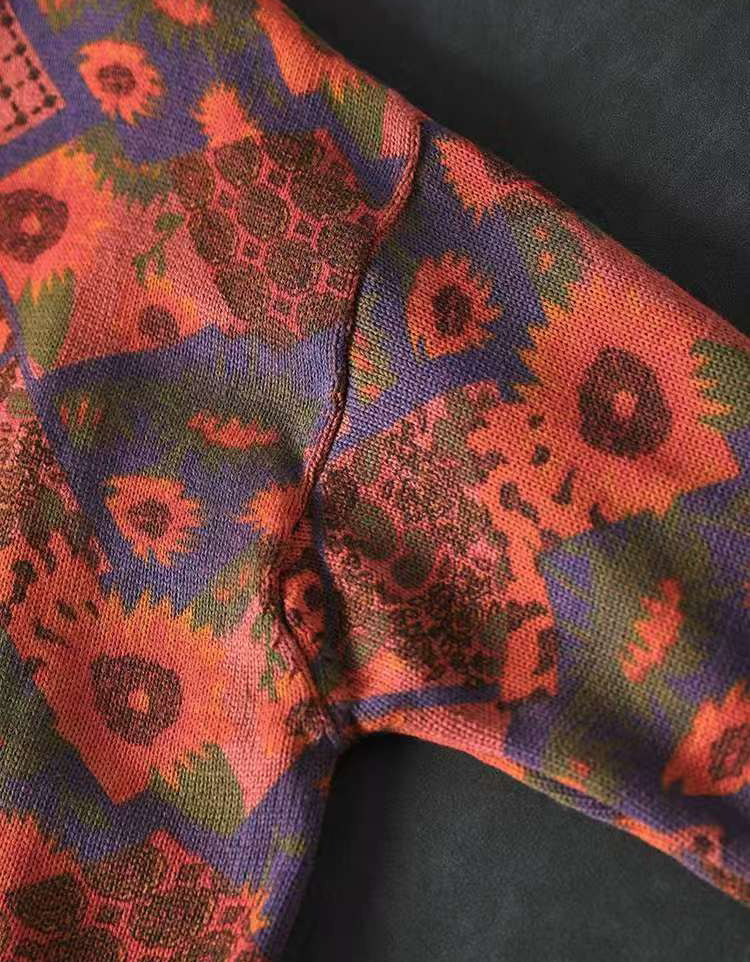 Comfortable Vintage Floral V-Neck Sweater