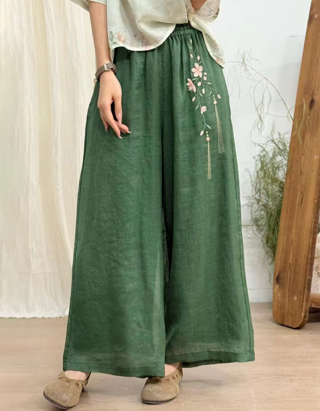 Floral Embroidered Ramie Linen Pants