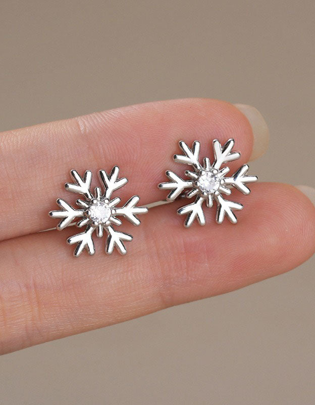 Handmade Sparkling Christmas Snowflake Earrings for Women