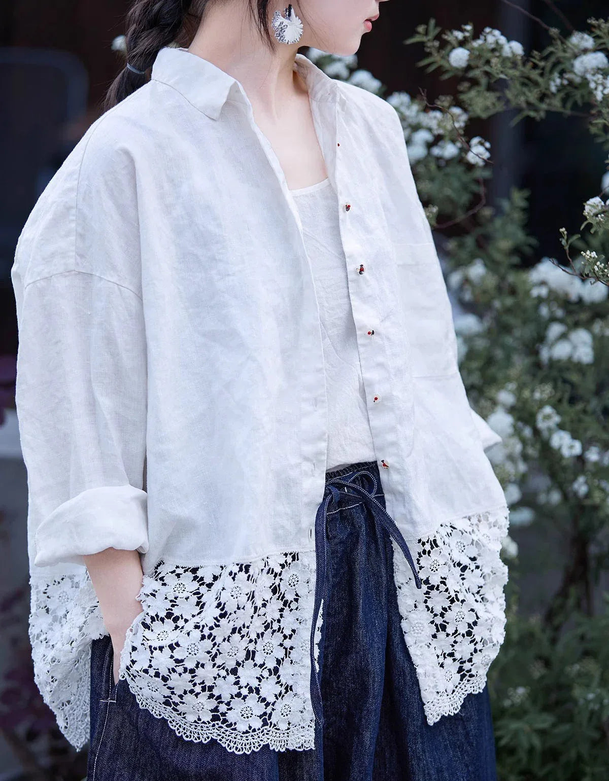 Loose Casual Floral Lace Hem Linen Shirt - Islinen