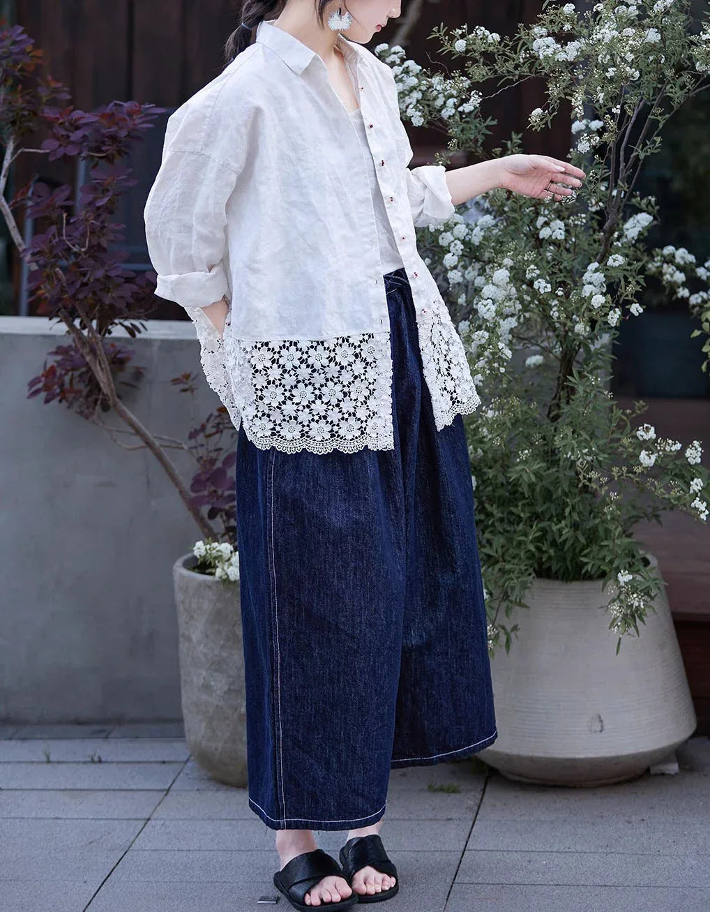 Loose Casual Floral Lace Hem Linen Shirt - Islinen