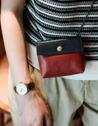 Soft Genuine Leather Small Crossbody Wallet Purse with Strap
