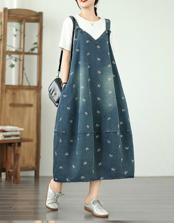 Retro Loose Fit Embroidery Denim Dress
