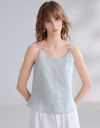 Elegant relaxed-fit linen tank top for comfortable summer style