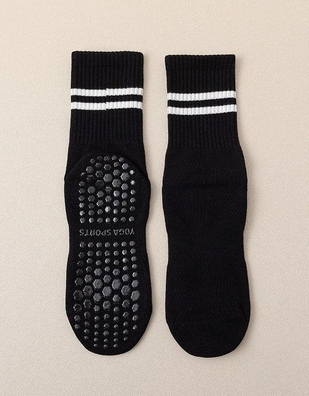 Black Non-Slip Pilates Socks Breathable Yoga Fitness Socks