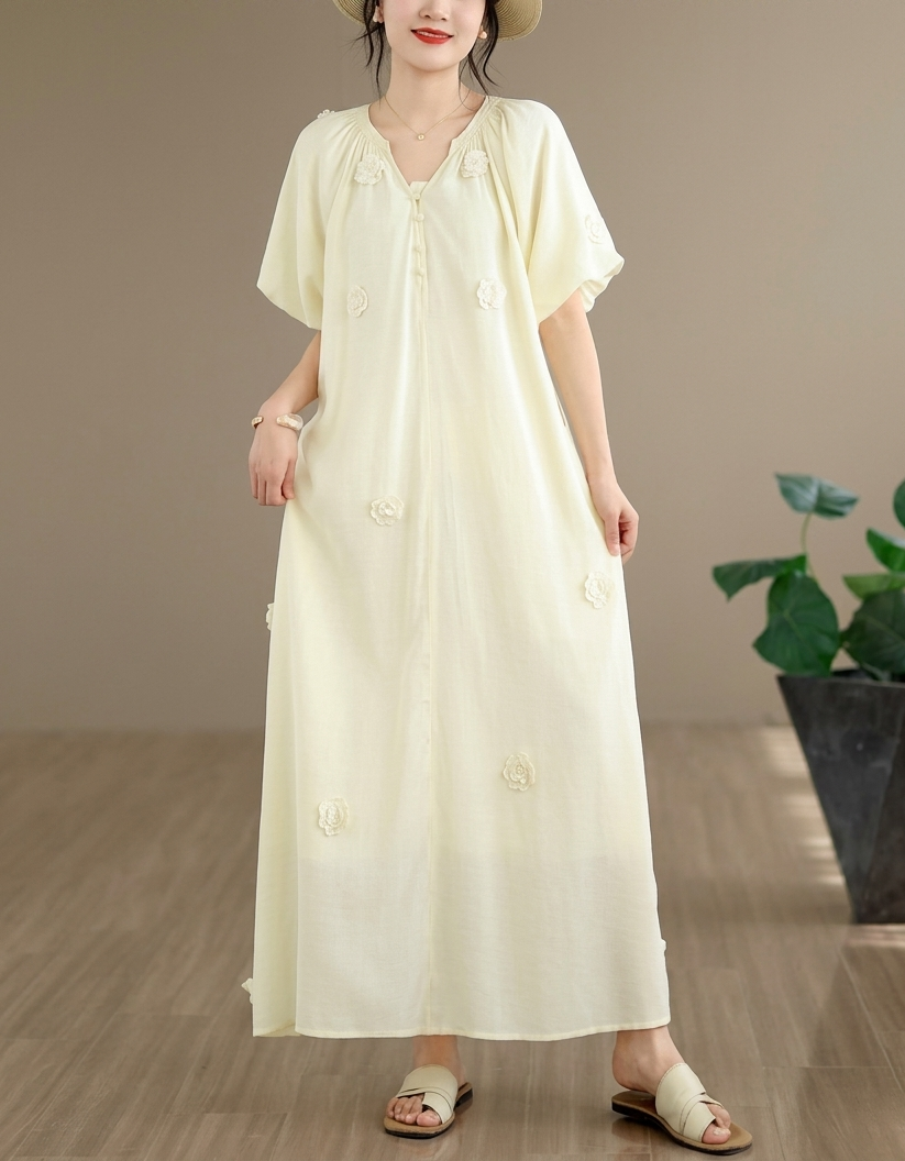 Loose fit blue cotton dress with short sleeves and pockets