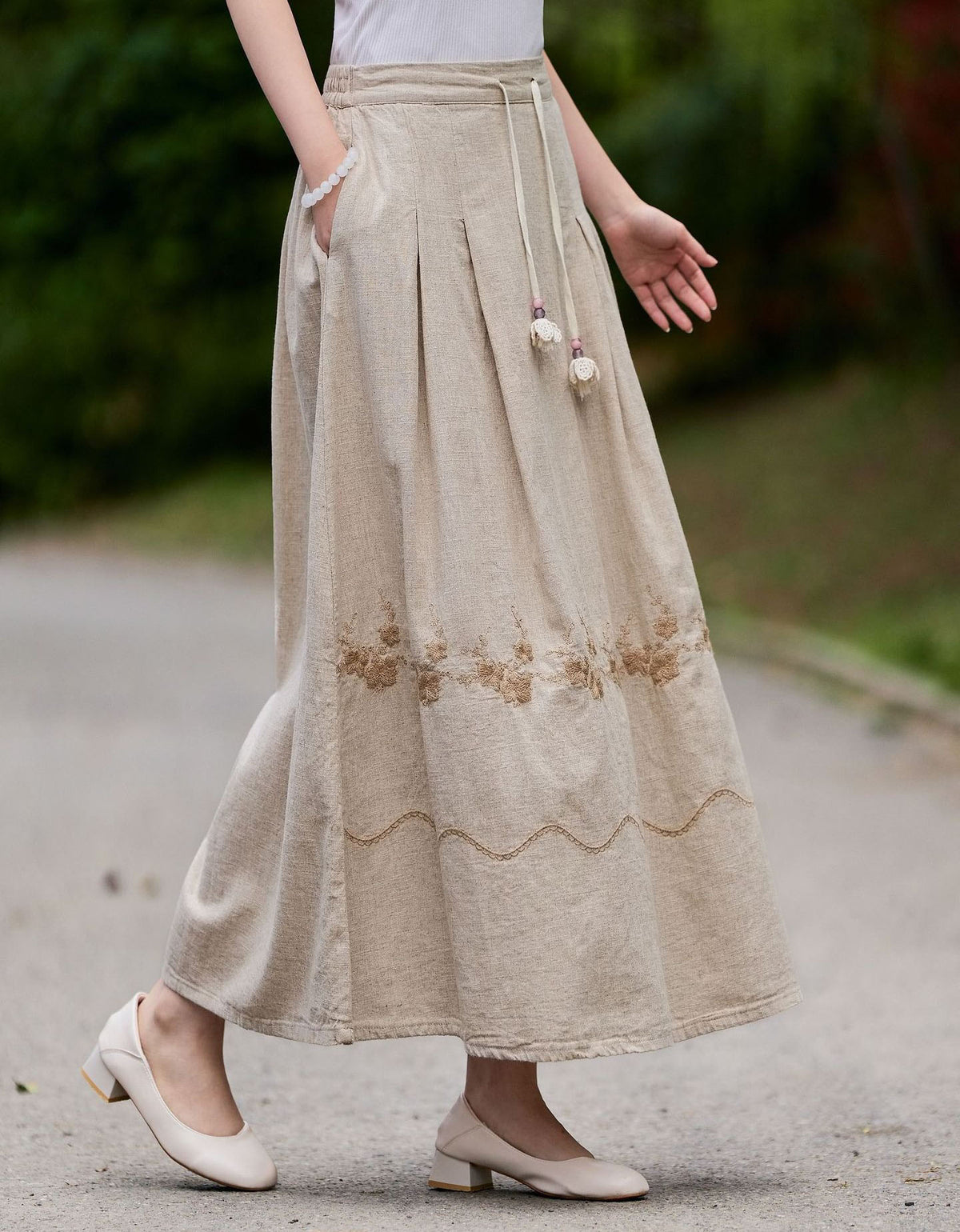 Beige Linen Maxi Skirt Women Floral Embroidery
