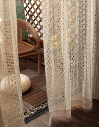 Rideau imprimé floral rustique de style campagnard avec pompon