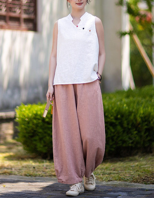 Women's breathable sleeveless linen blouse with decorative button details