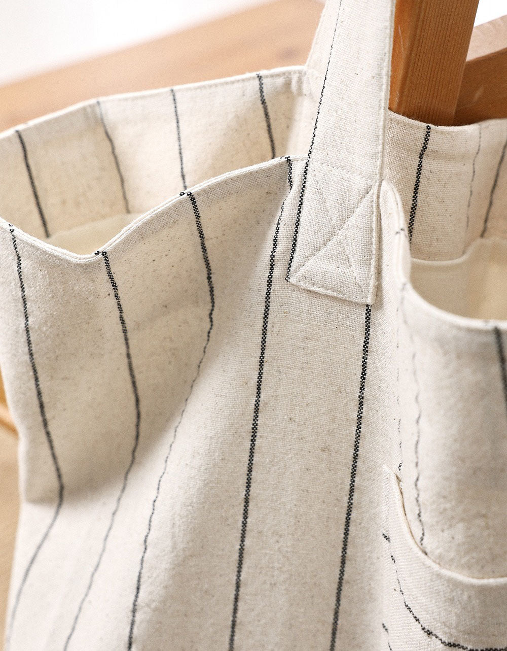 Vintage striped reusable shopper tote handbag