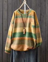 Women’s cozy vintage striped sweatshirt lifestyle outfit