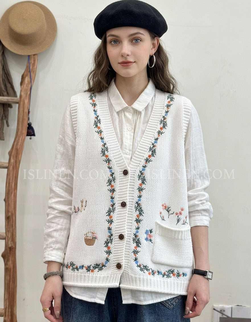 Women's Floral Embroidered Knit Vest with Pockets