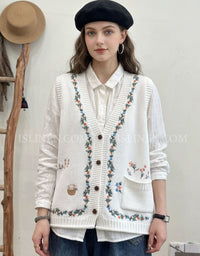 Women's Floral Embroidered Knit Vest with Pockets