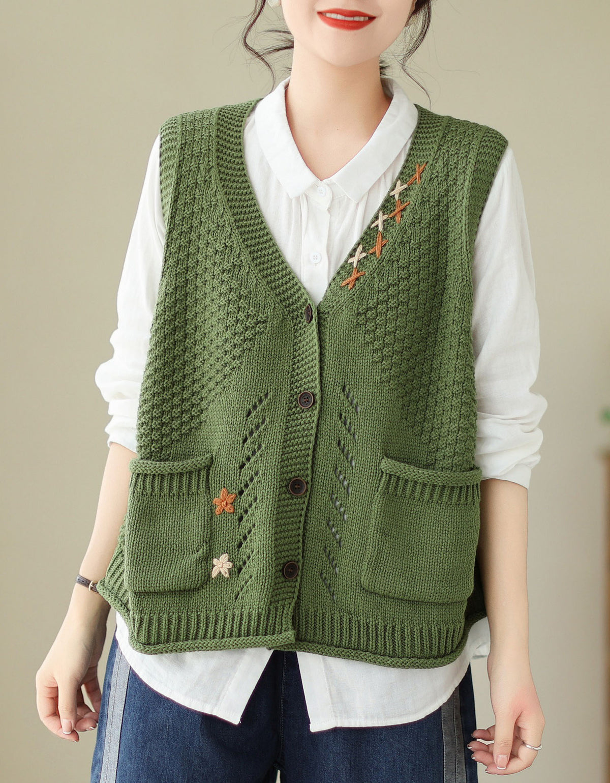 Women’s Casual Knit Vest with Pockets and Embroidery
