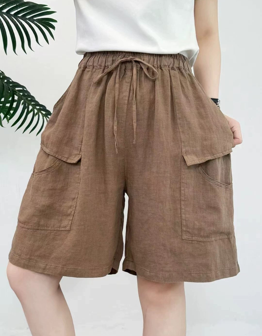 Women Casual Linen Bermuda Shorts with Large Pockets