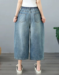 Stylish Cropped Blue Denim Jeans for Everyday Wear