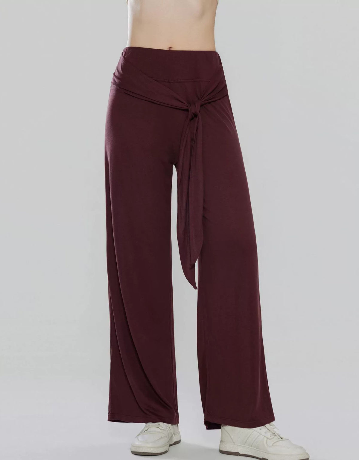 Comfortable lounge pants with tie waist detail