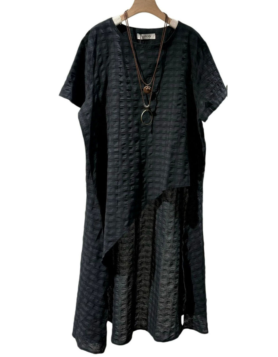 Lightweight breathable black dress for everyday wear