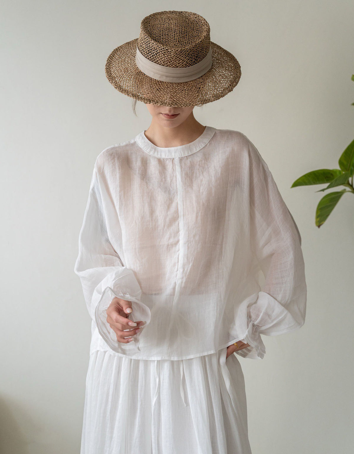 Oversized linen shirt women breathable summer outfit