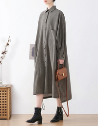 Women casual oversized plaid dress with boots and handbag