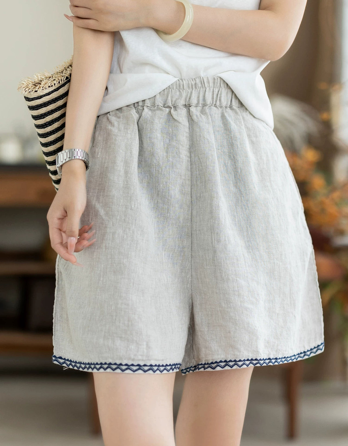 Women beige linen blend casual summer shorts