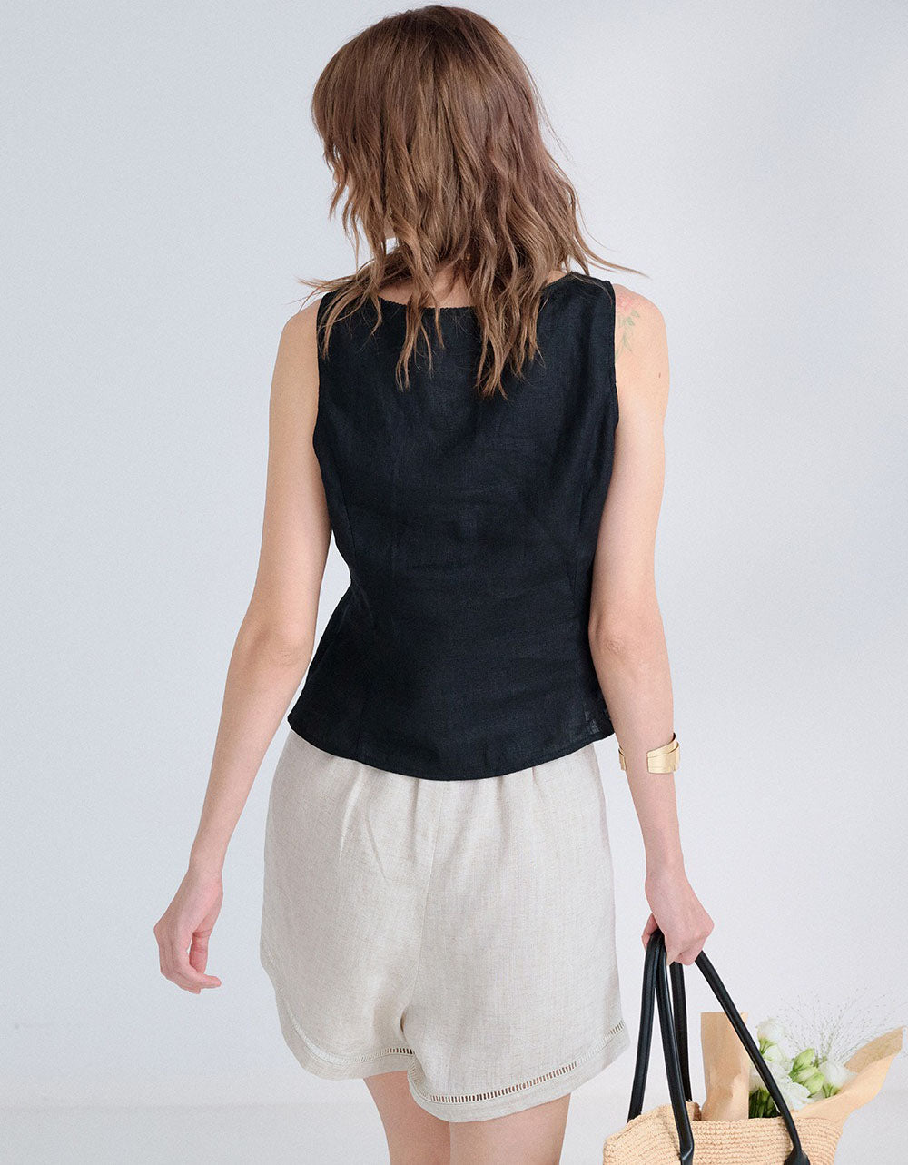 Women’s elegant black V neck linen blend clothing