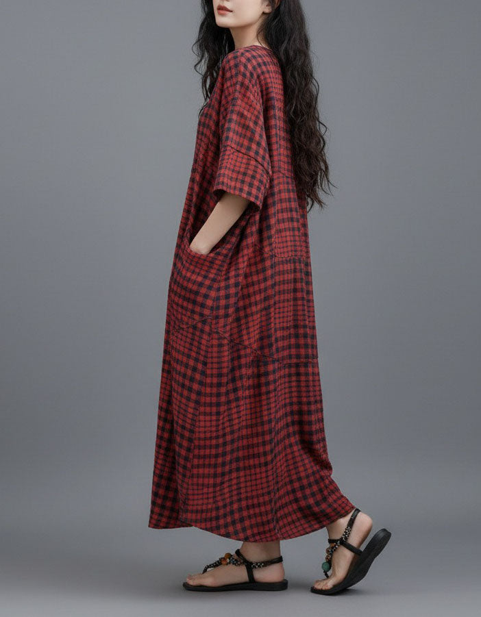 Casual oversized gingham maxi dress with flowy fit