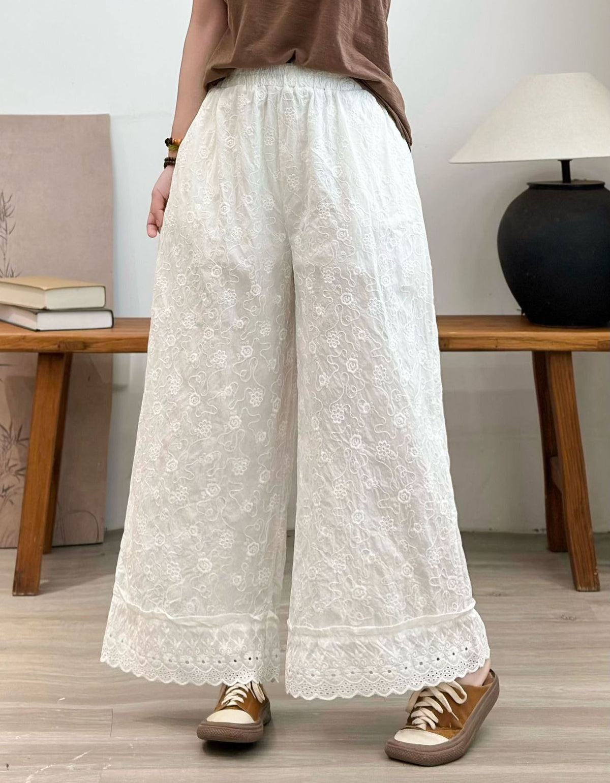 Women's Relaxed Fit Wide Leg Cotton Trousers