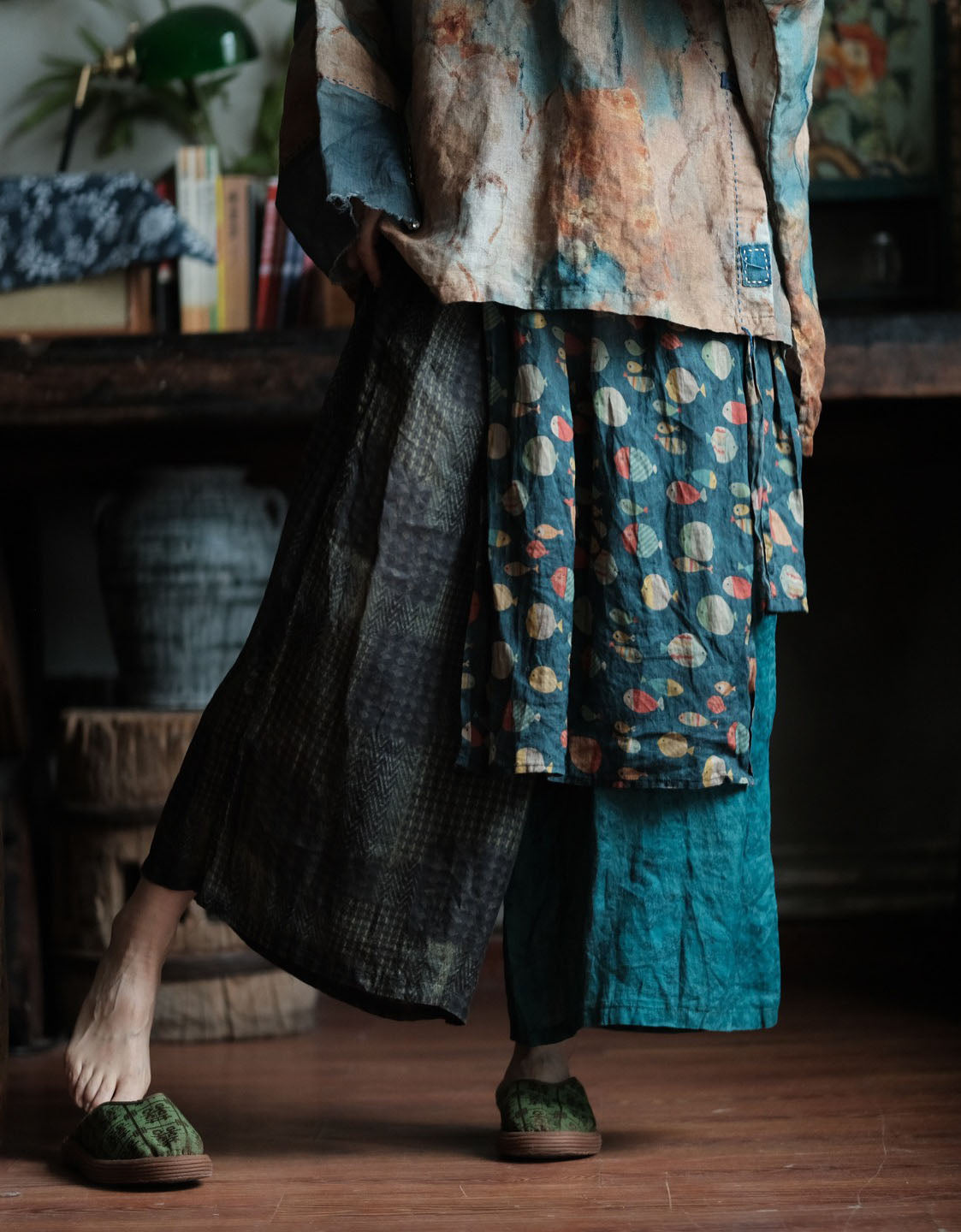 Artistic Fish Print Cropped Wide Leg Pants – Vintage Inspired Casual Linen Trousers for Women