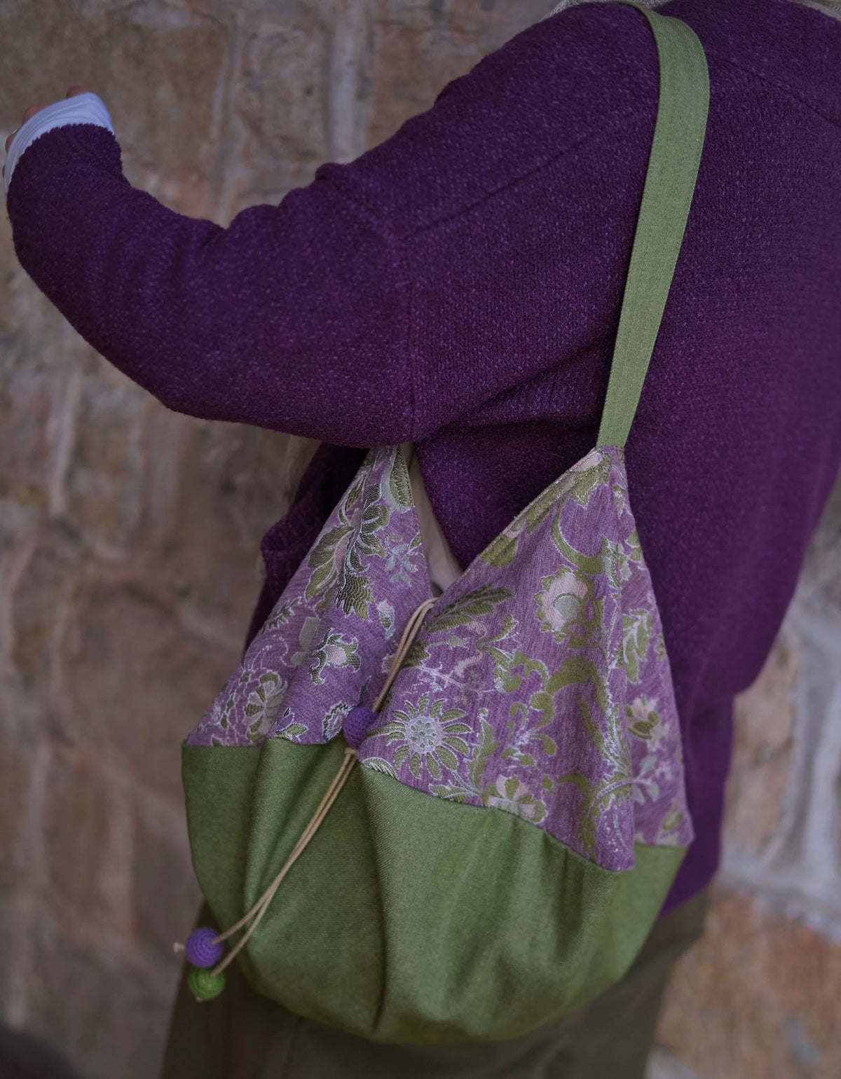 Large capacity floral hobo tote bag paired with vintage style clothing