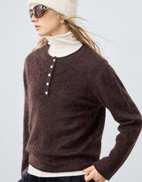 Women’s brown long sleeve pullover sweater