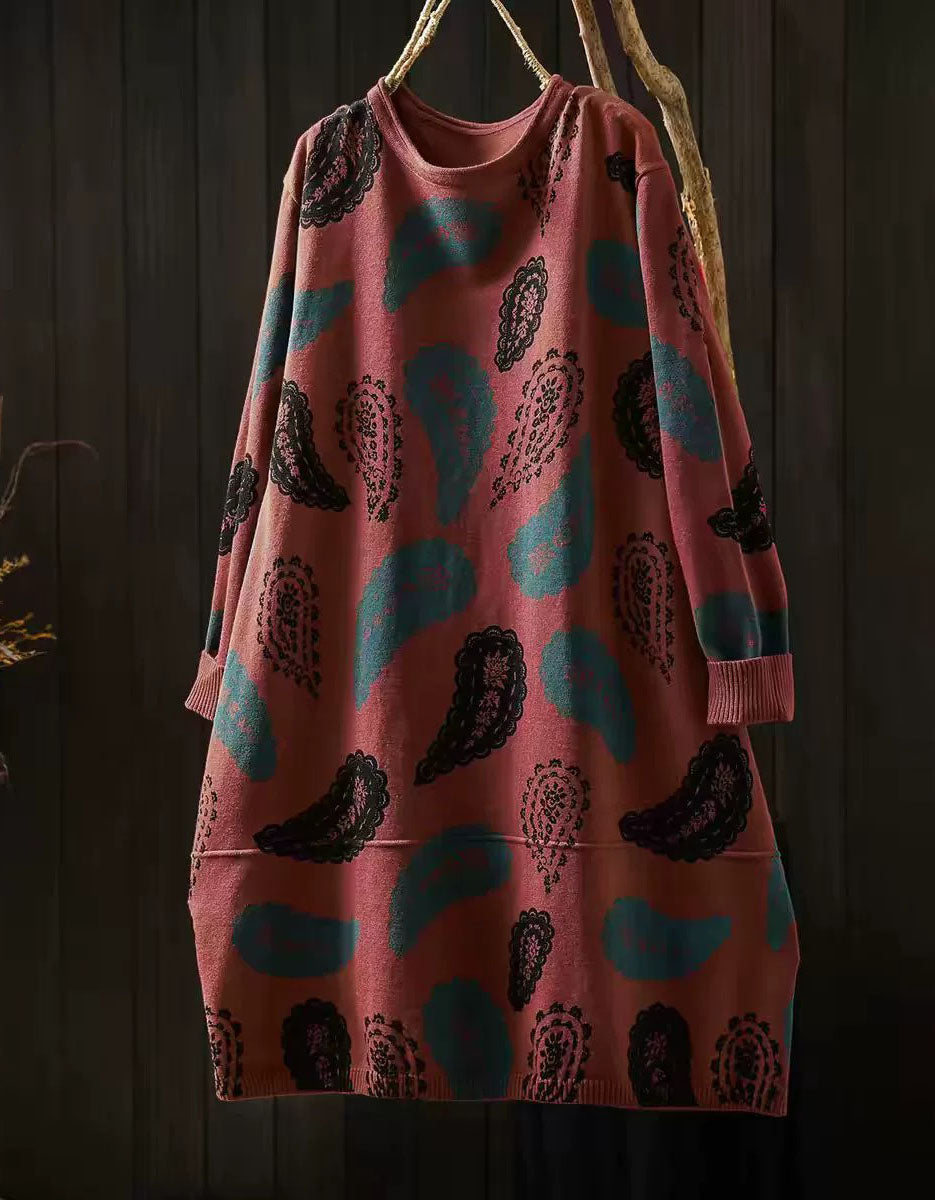 Women’s relaxed fit paisley sweater dress